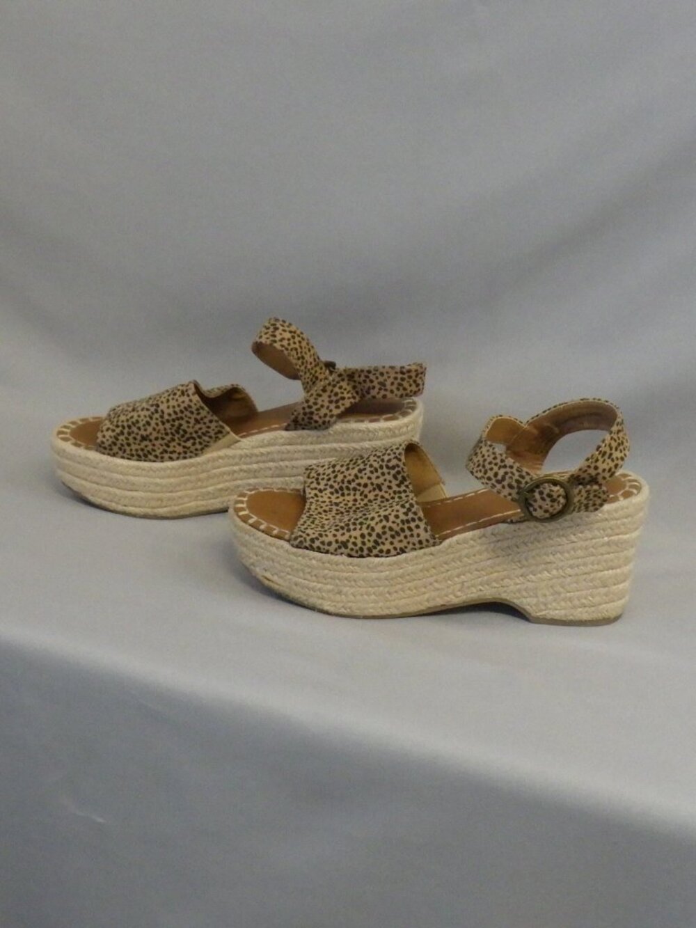 Universal Thread Morgan Espadrille Wedge Platform Sandal